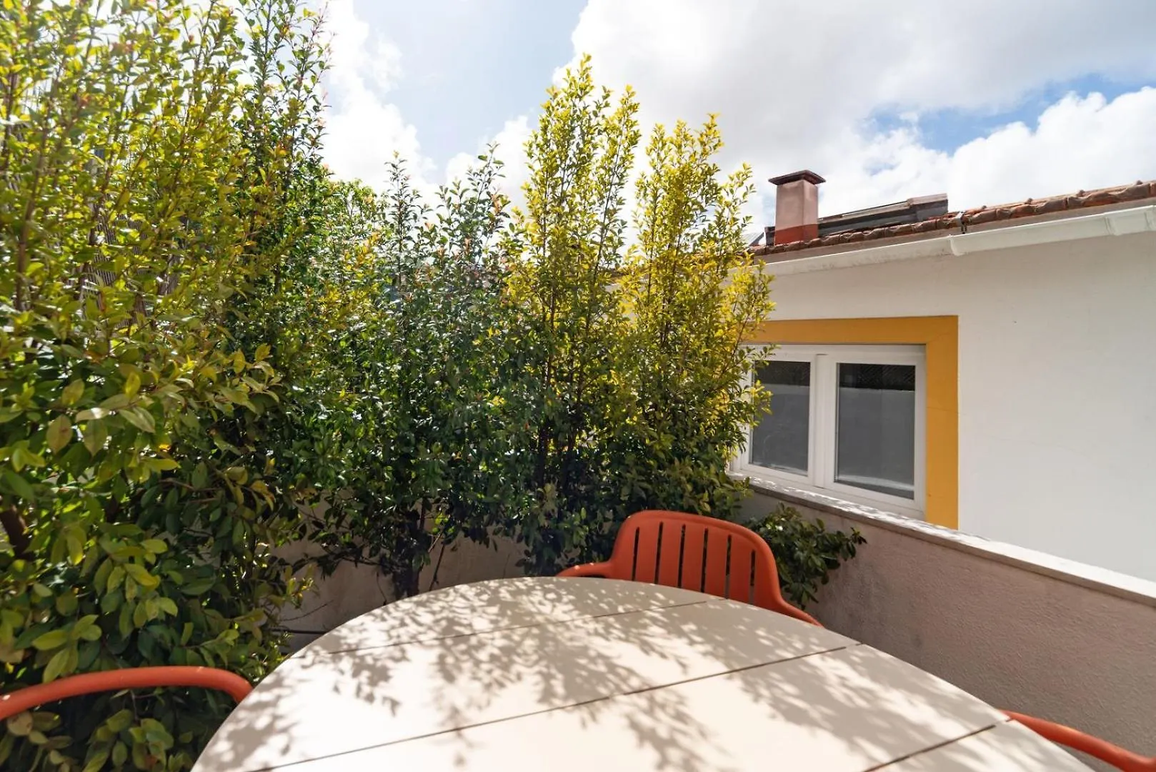 Appartement Gorgeous Rooftop 2-Bed Apt With Beautiful View Lissabon Portugal