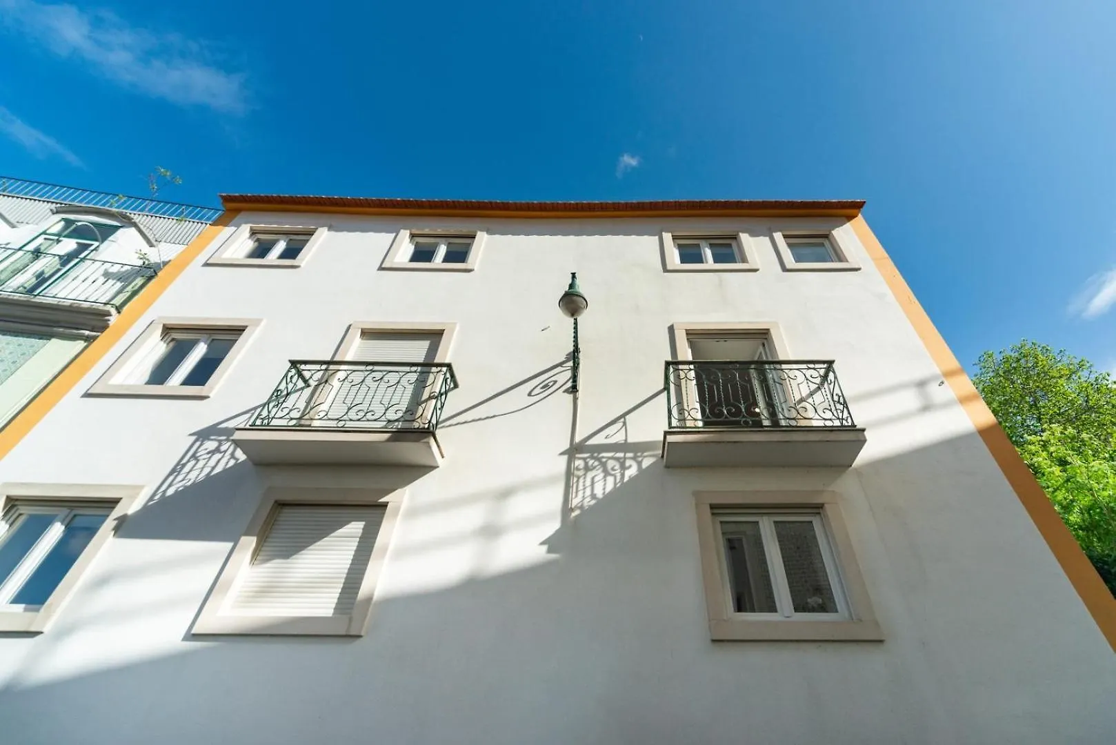 Gorgeous Rooftop 2-Bed Apt With Beautiful View Lissabon Portugal