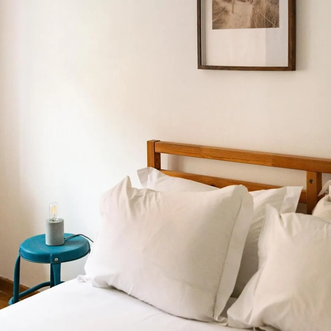 Gorgeous Rooftop 2-Bed Apt With Beautiful View Lissabon Appartement