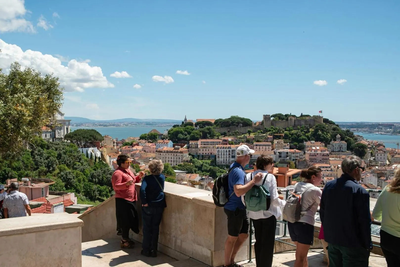 Gorgeous Rooftop 2-Bed Apt With Beautiful View Lissabon Apartment